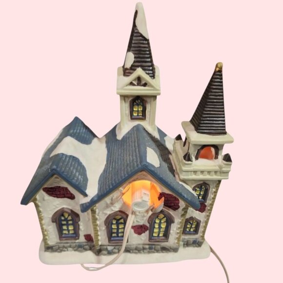 Christmas Streets Vtg Church Light-Up Holiday Village Decoration Ceramic 10x7x5 - Picture 8 of 9